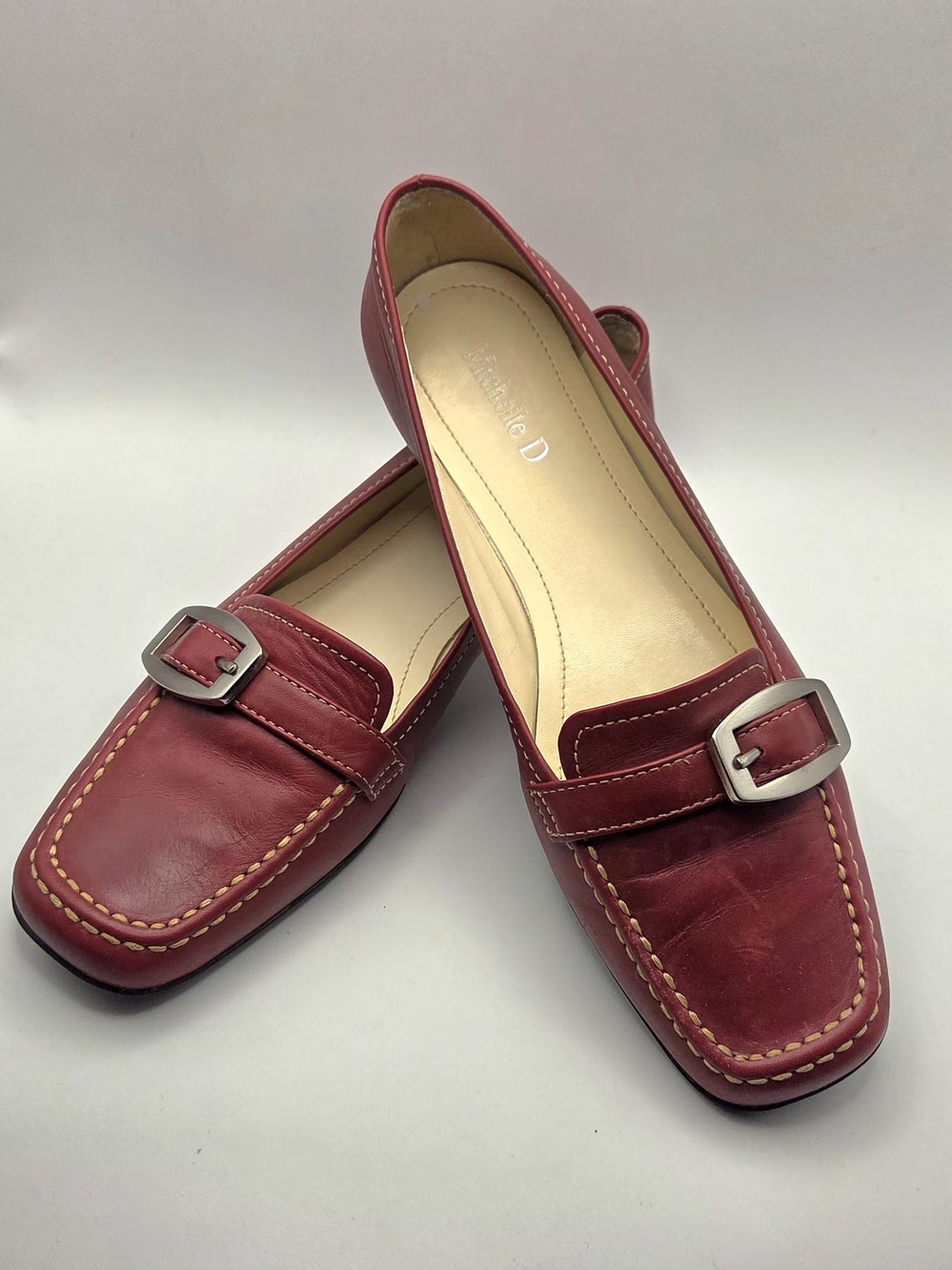 Michelle D Red Leather Loafers Womens  L9 EUC